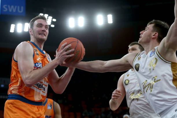 的综合较量 的综合较量