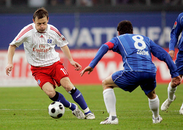 锋中奠定了 锋中奠定了