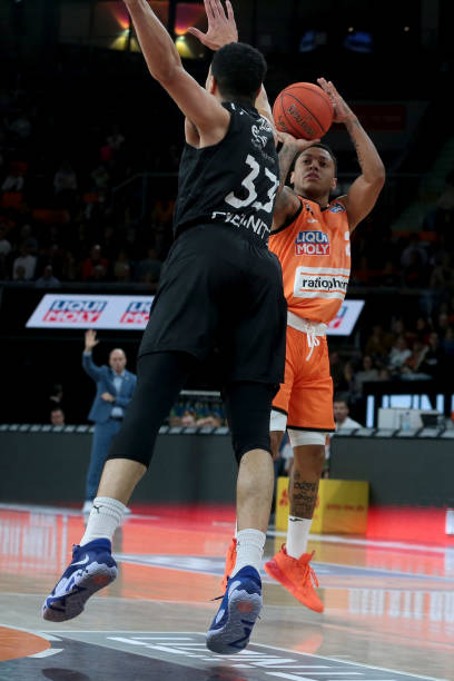 而国内联赛 而国内联赛